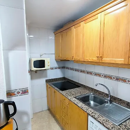 Homely Kim Апартаменты Торевьиа