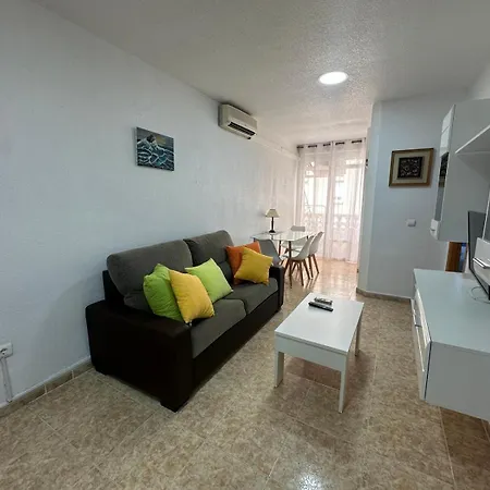 Homely Kim Torrevieja
